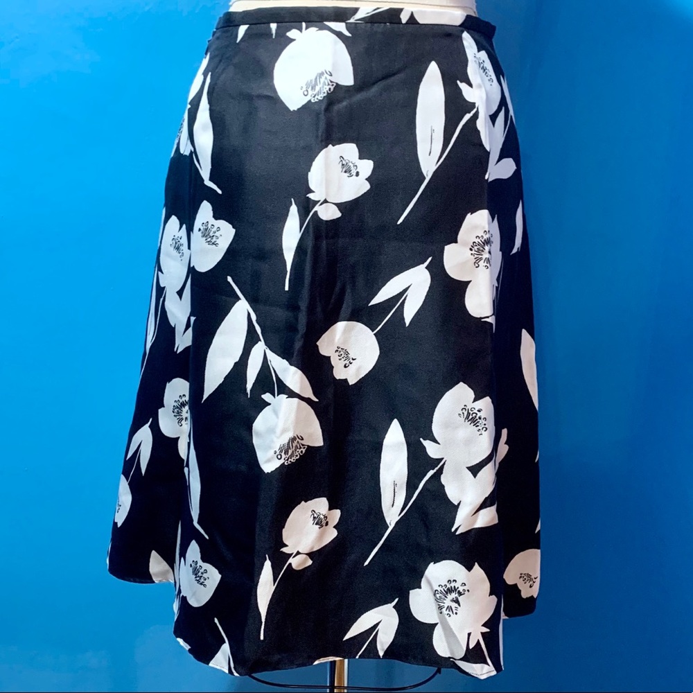 A line /full skirt by Caslon NWOT - Picture 2 of 4